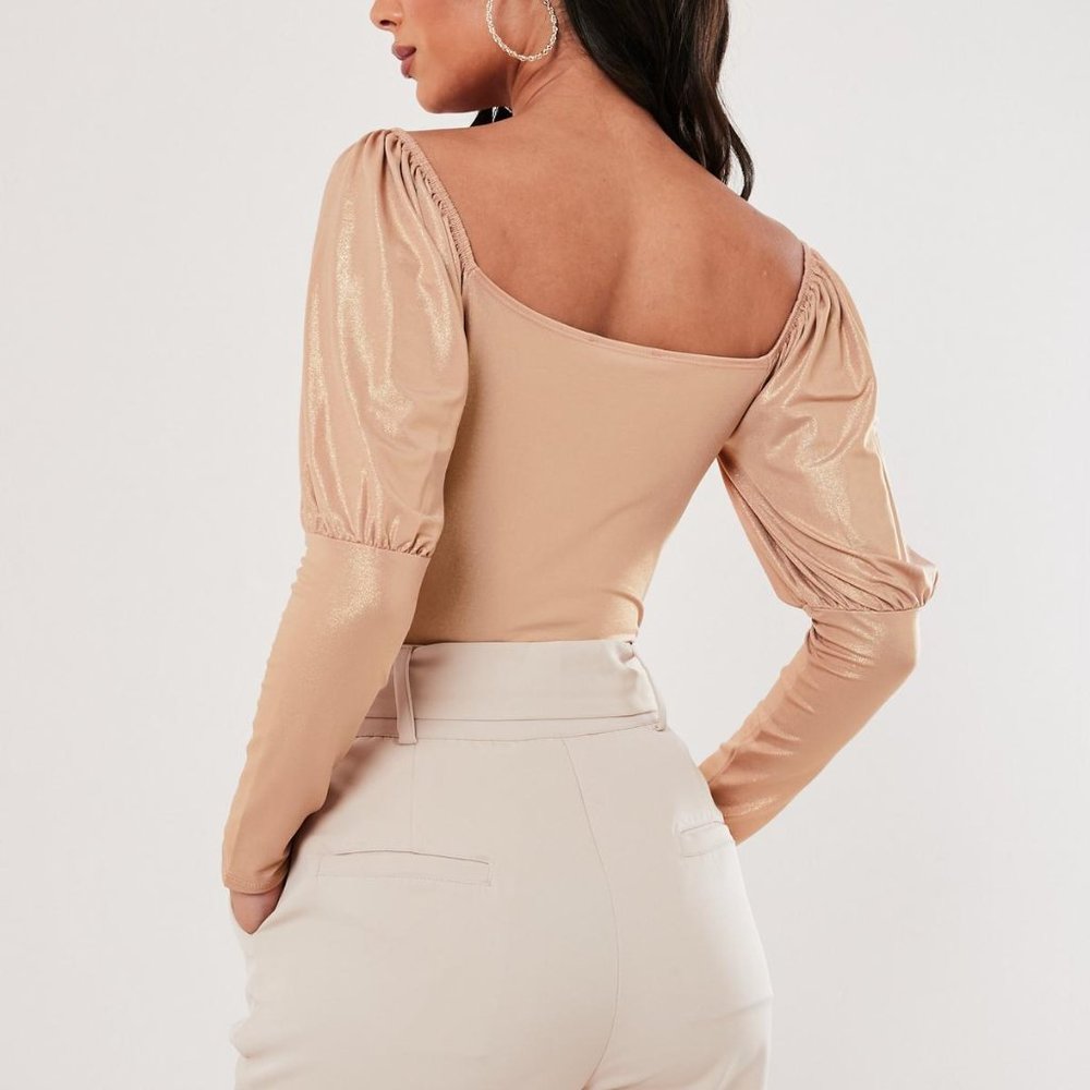 Sale! NWT Missguided Blush Shimmer Sweetheart Neck Milkmaid Top US 6 - Picture 2 of 9